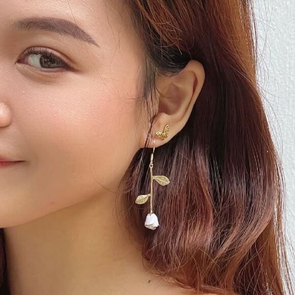 White rose Minimalist Drop Earrings A916 - Picture 1 of 2